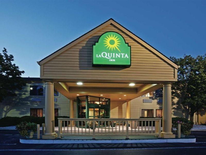 La Quinta Inn By Wyndham Sheboygan Εξωτερικό φωτογραφία